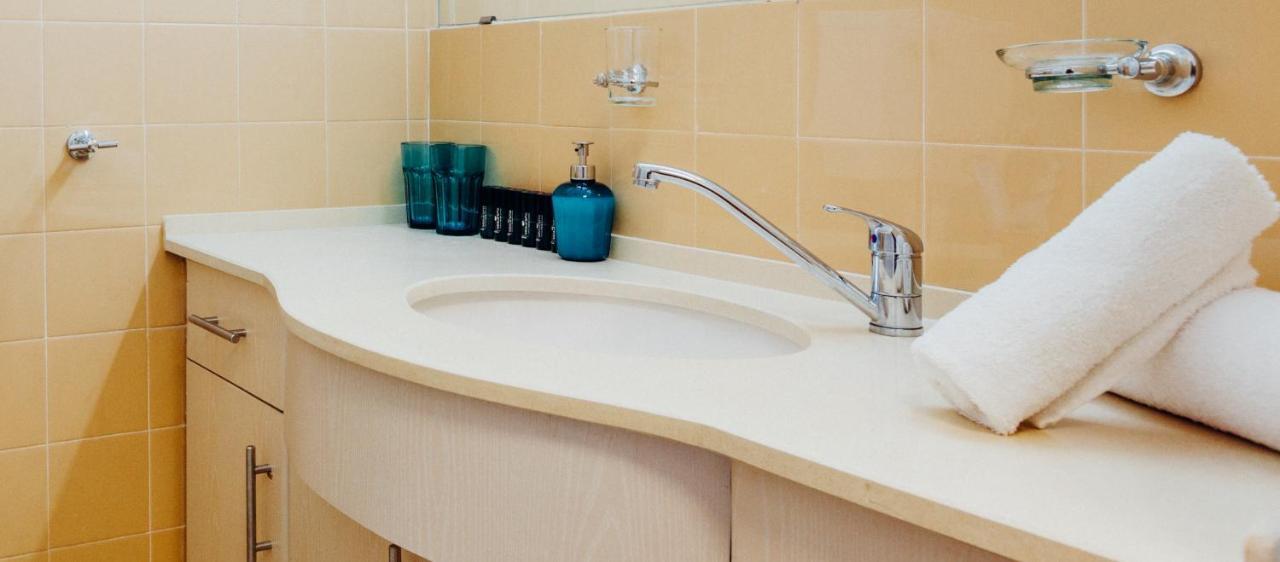 Modern Tlv Aparthotel Tel Aviv Ngoại thất bức ảnh